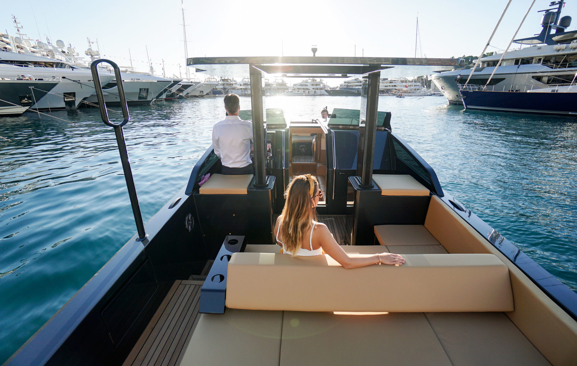 Choosing the Ultimate Yacht Tender for Your Seafaring Lifestyle